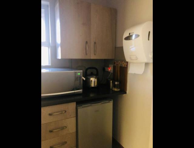 BUSINESS PROPERTY TO RENT IN BENDOR